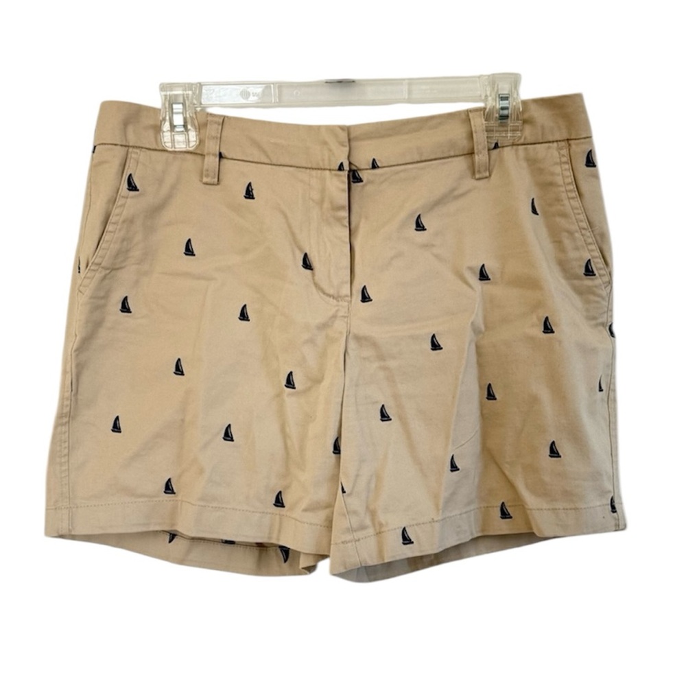 CAMBRIDGE DRY GOODS | Sailboat Embroidered Tan Khaki Chino Shorts